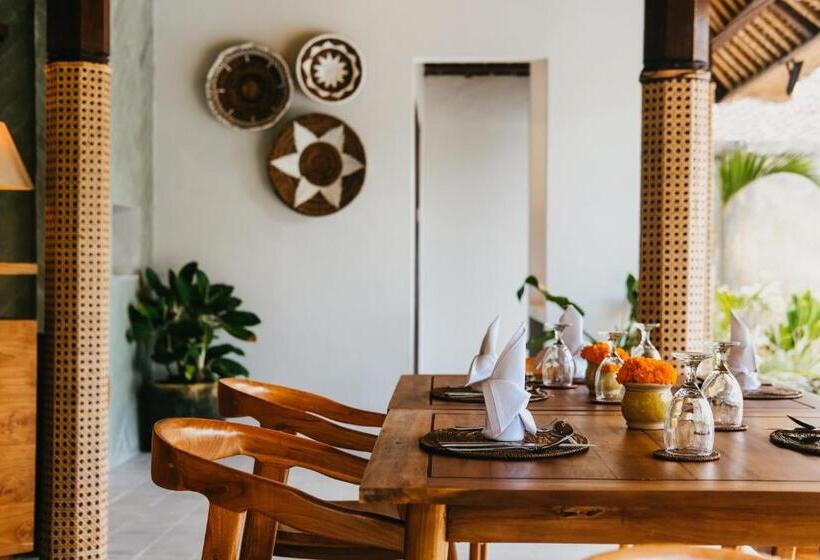 בית מלון כפרי Sri Phala Resort & Villa