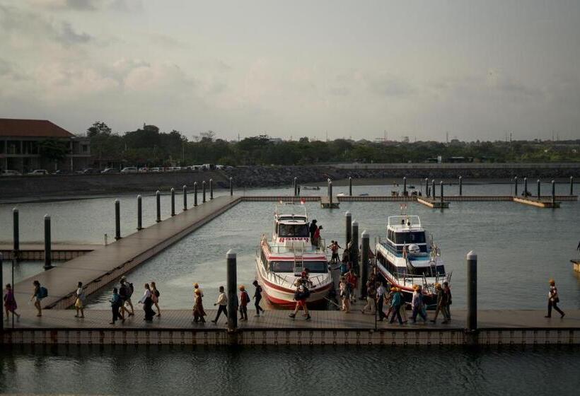 בית מלון כפרי Sri Phala Resort & Villa