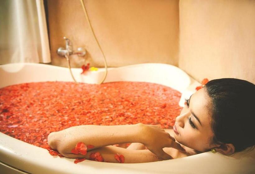 בית מלון כפרי Sri Phala Resort & Villa