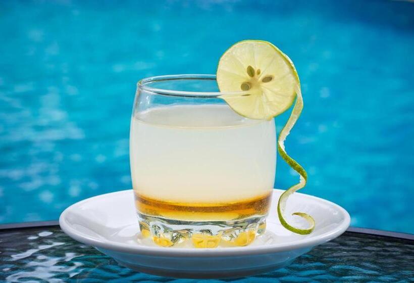 בית מלון כפרי Sri Phala Resort & Villa