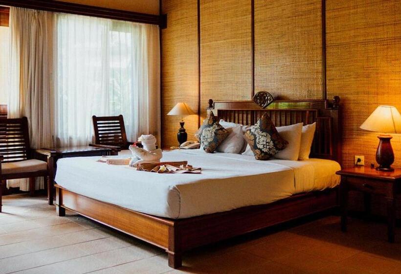 בית מלון כפרי Sri Phala Resort & Villa