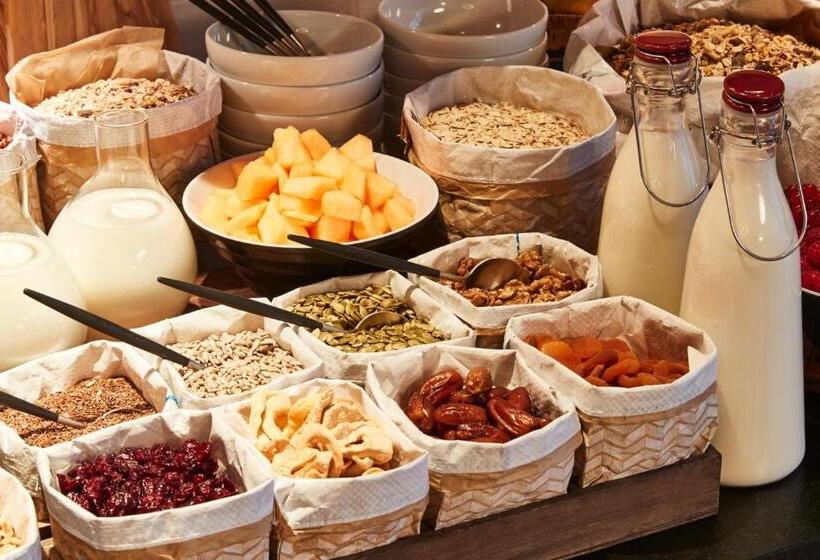 Steigenberger Hotel De Saxe