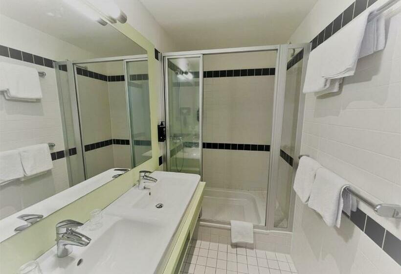 هتل Styles München Ost Messe