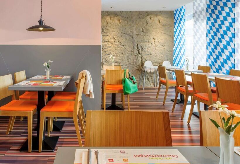 هتل Styles München Ost Messe