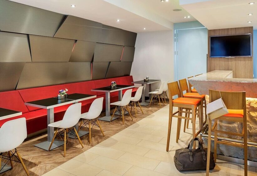 هتل Styles München Ost Messe