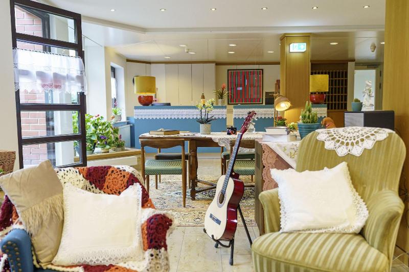 فندق Tante Alma S Bonner