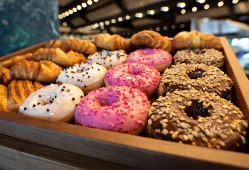 בית מלון כפרי The Flamingo