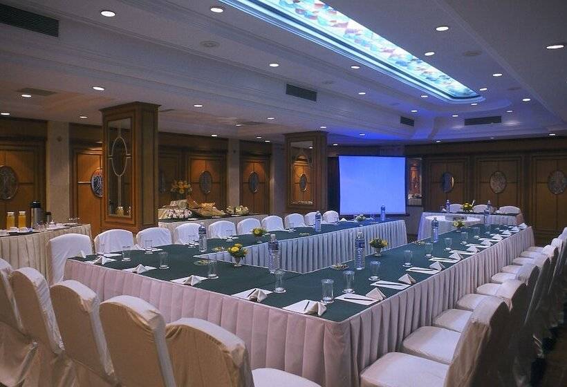 The Pride Hotel, Nagpur