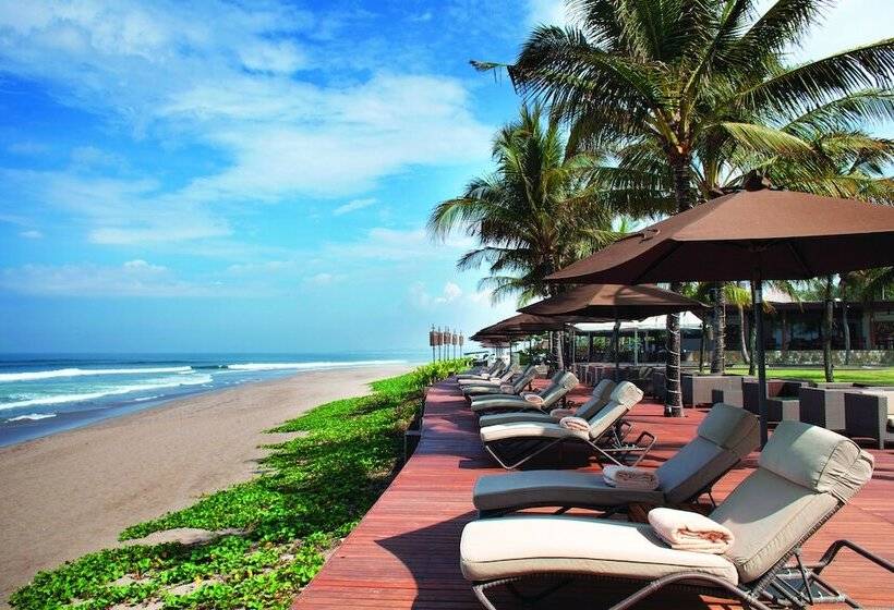 ホテル The Samaya Seminyak