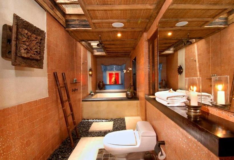 酒店 The Sandi Phala Beach Resort And Ma Joly Restaurant