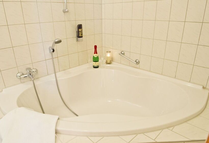 호텔 Thuringer Hof