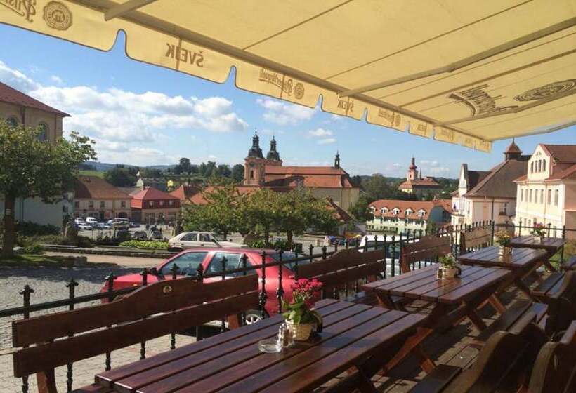 호텔 U Zeleneho Stromu