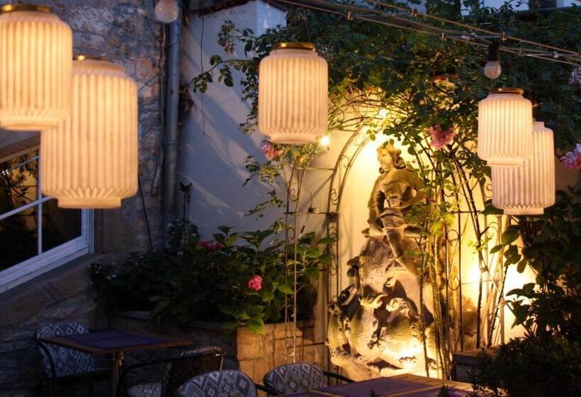 ホテル Unstruttal