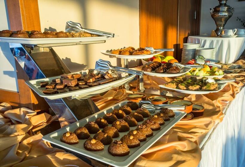 Отель Usta Park