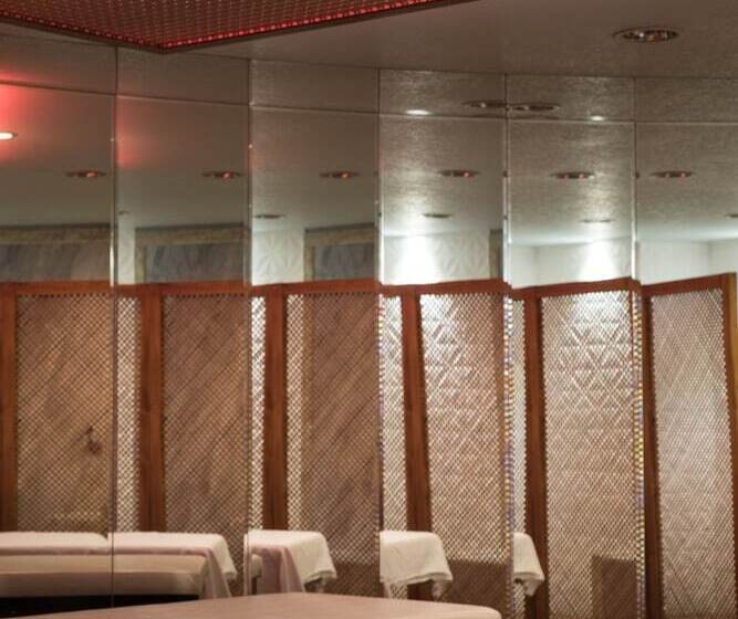 Отель Usta Park