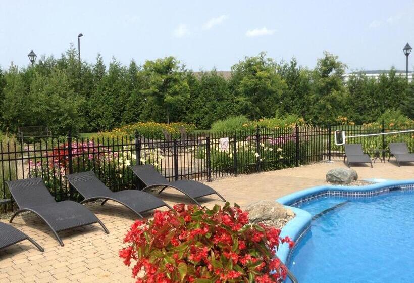 فندق Vallea Bromont