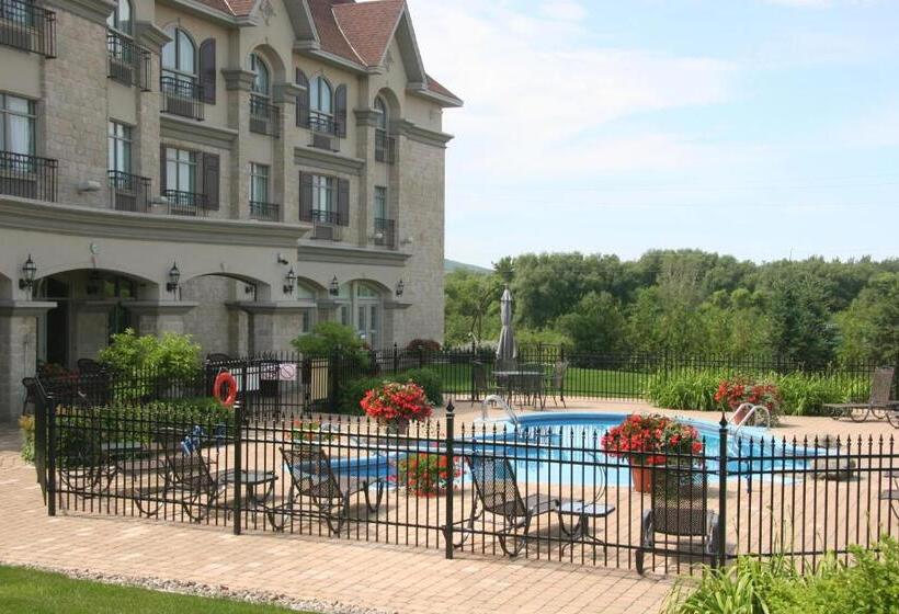 فندق Vallea Bromont