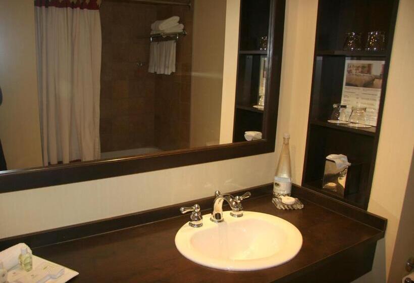 فندق Vallea Bromont