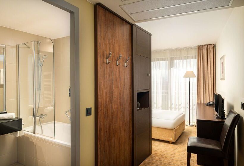 Elaya Hotel Hamburg Finkenwerder Ehemals The Rilano Hotel Hamburg