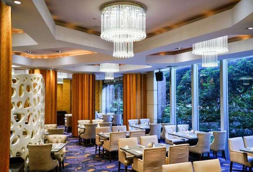 ホテル Wyndham Grand Plaza Royale Ningbo