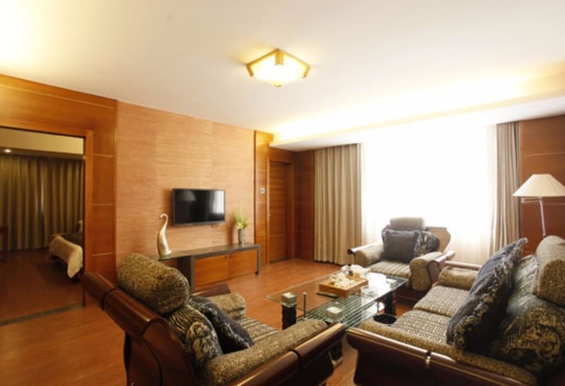 בית מלון כפרי Yuanhua International Grand