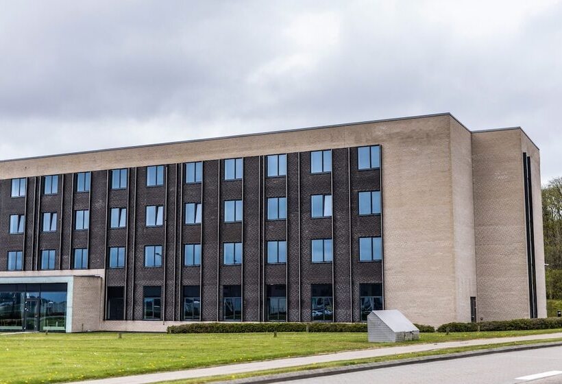 Airport Hotel, Billund