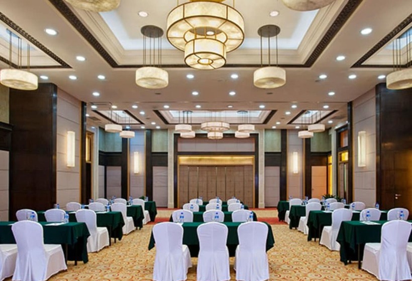 New Century Sea View Hotel Qinhuangdao