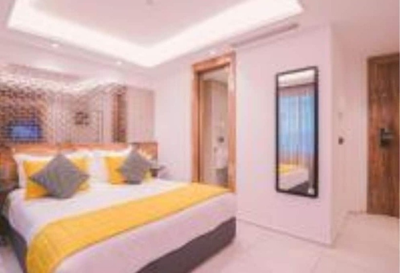 Oum Palace Hotel & Spa