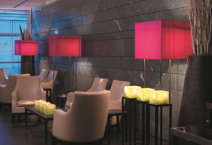 Radisson Blu Media Harbour Hotel, Düsseldorf