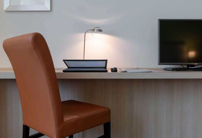 Tulip Inn Hotel Düsseldorf Arena