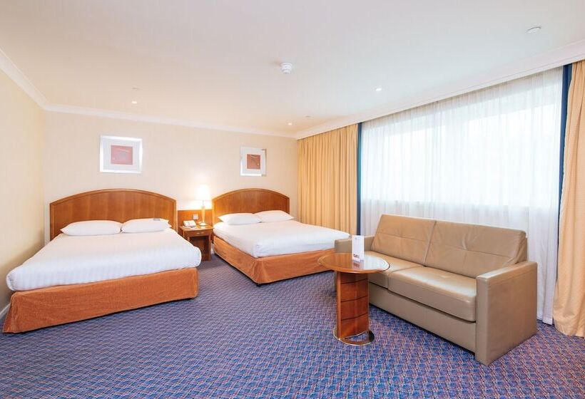 Arora Hotel Gatwick