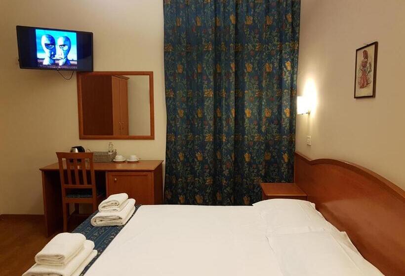 تختخواب و صبحانه Soggiorno Madrid