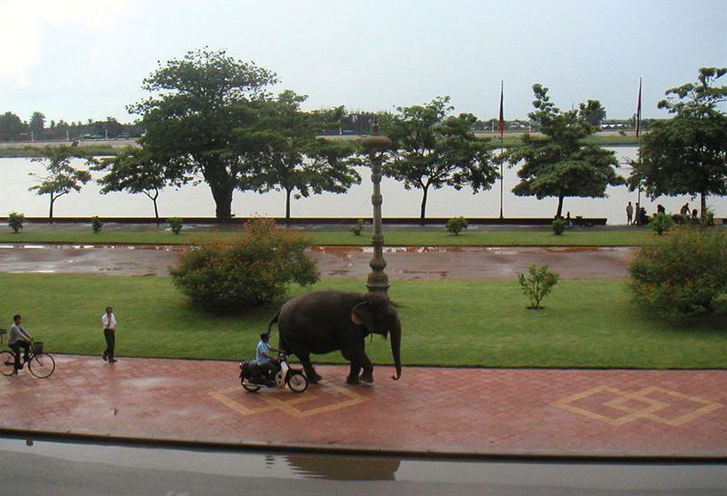 Bougainvillier Hotel