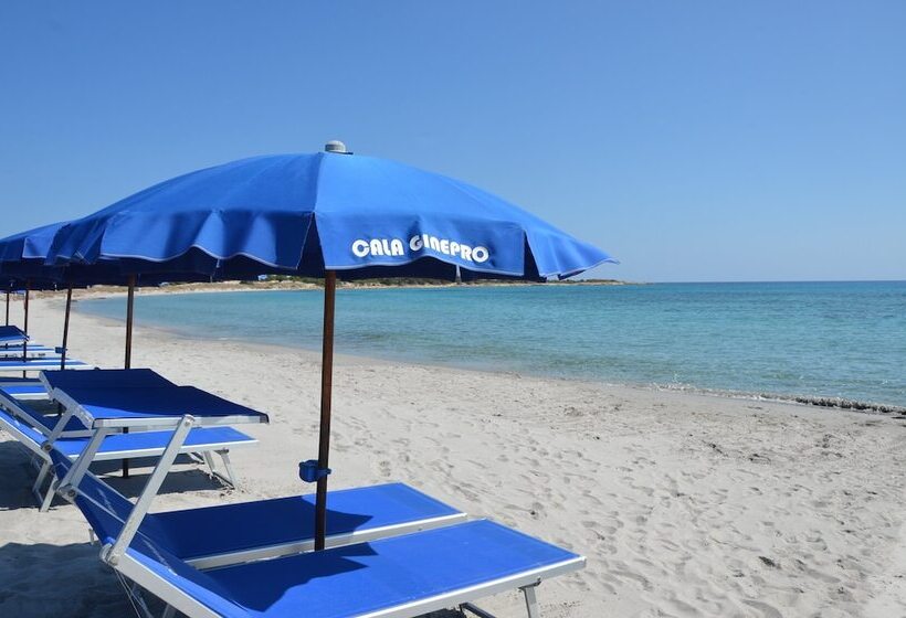 Cala Ginepro Hotel Resort