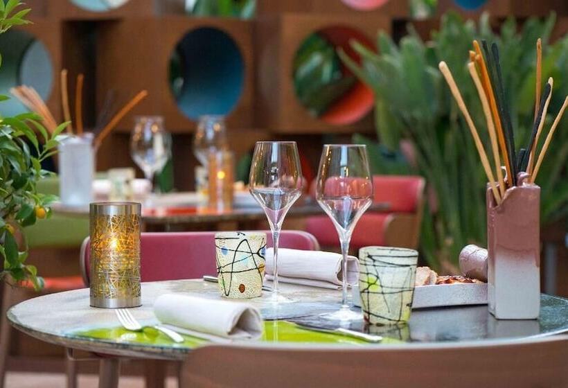 Color Hotel Style, Design & Gourmet