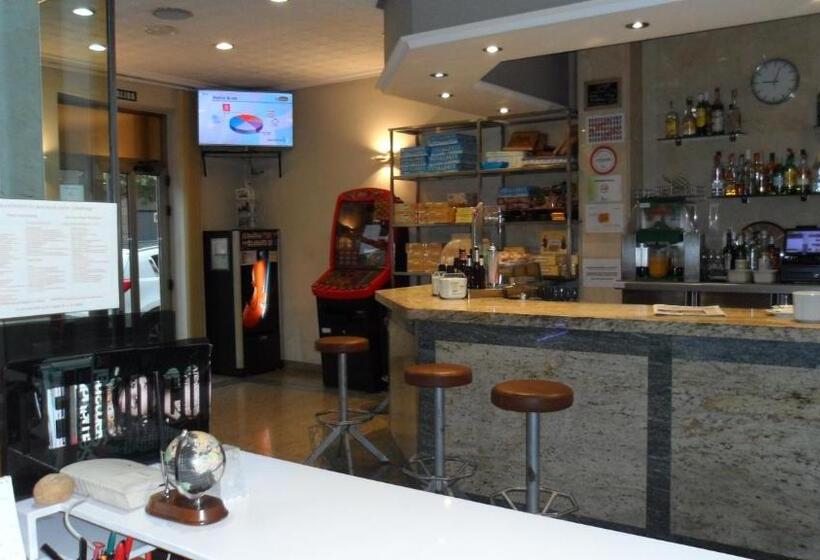 Hostal Coruña