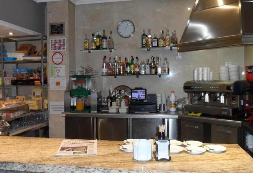 Hostal Coruña