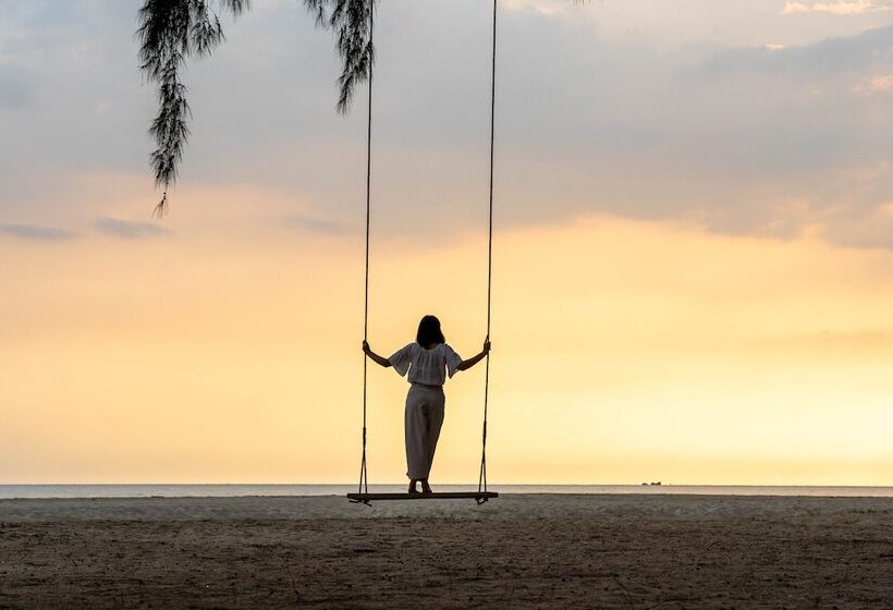 酒店 Aana Resort & Spa