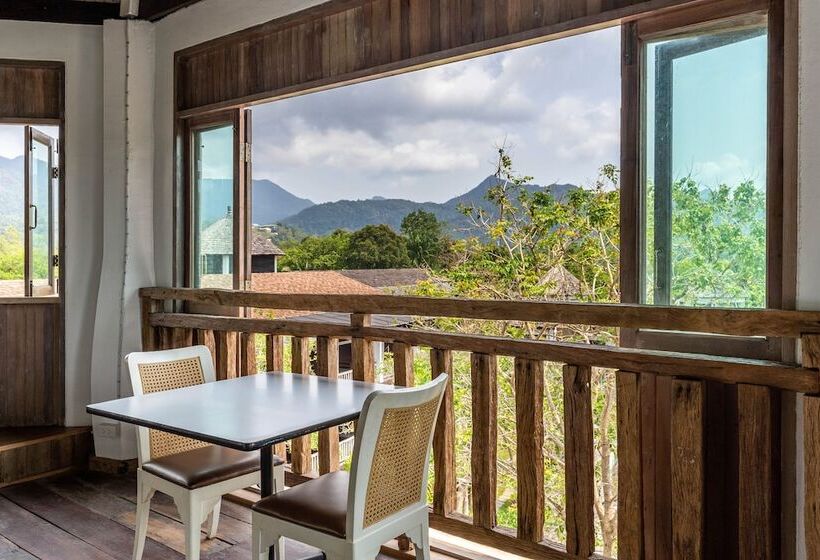 酒店 Aana Resort & Spa