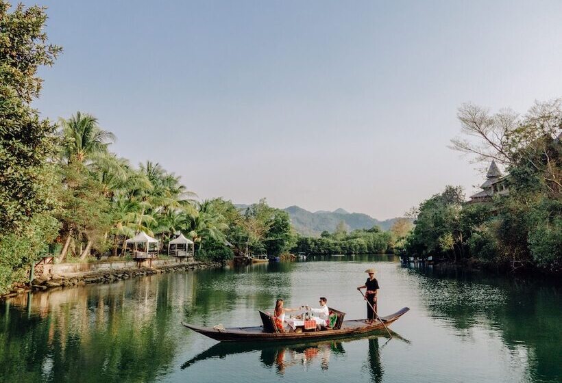 酒店 Aana Resort & Spa