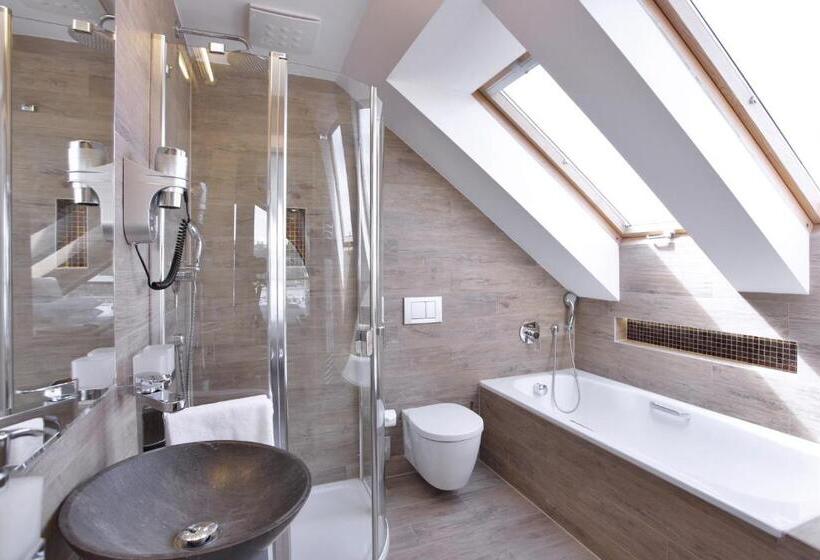 Hotel Absolutum Wellness