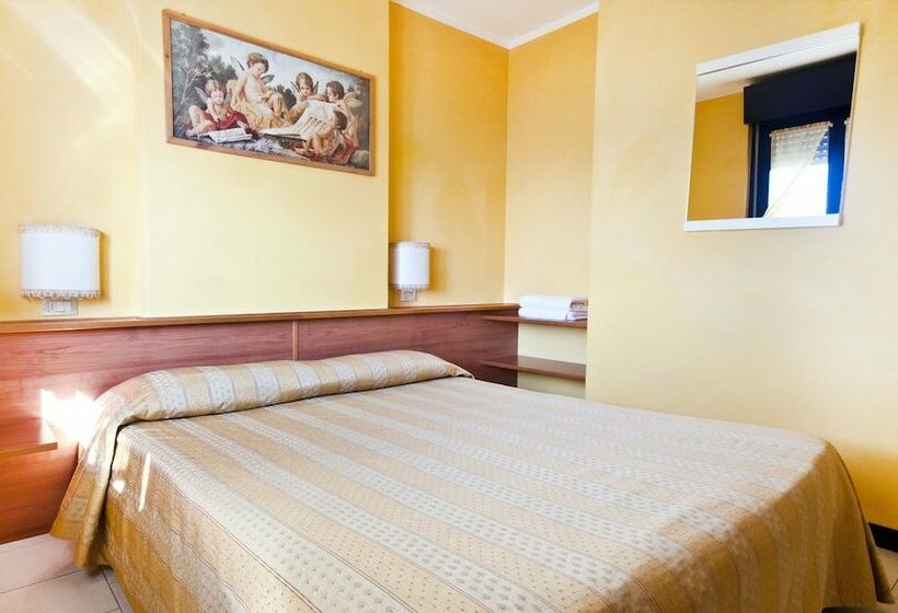 בית מלון כפרי Ali Sul Lago