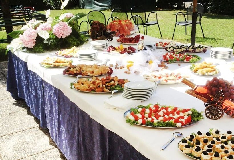 בית מלון כפרי Ali Sul Lago