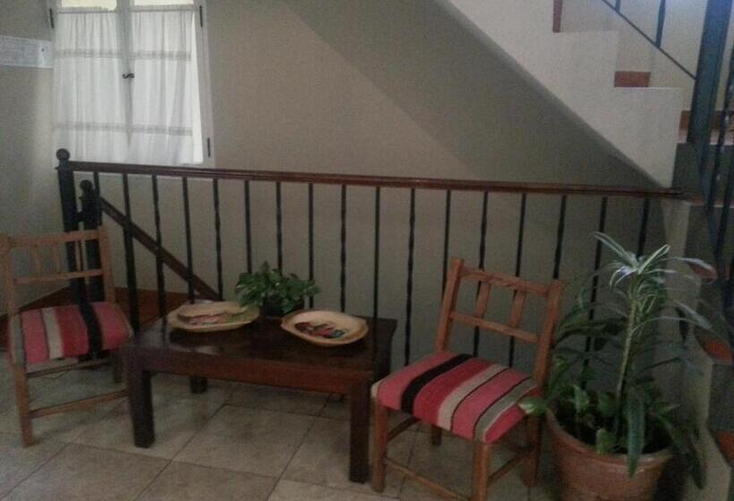 هتل Altos De Balcarce