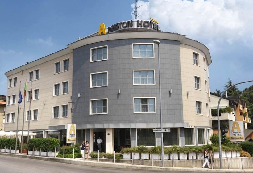호텔 Ariston