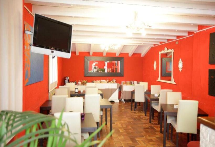 בית מלון כפרי Art