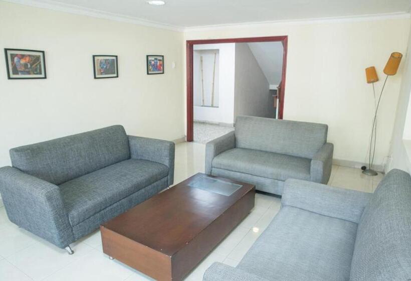 هتل Ayenda 1313 Barahona 72