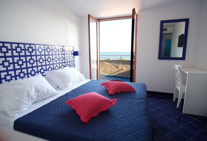 فندق Baia Di Puolo