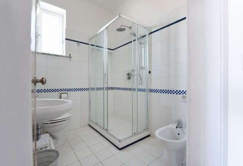 فندق Baia Di Puolo