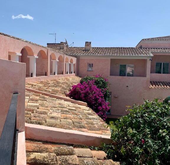 Отель Cala Caterina